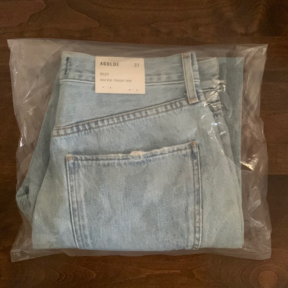 Agolde Riley High Rise Straight Crop in Shatter - Picture 7 of 8